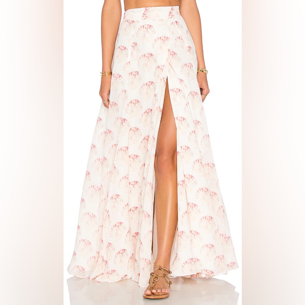 Lovers and friends wrapped skirt maxi. Fully lined creamy ivory with pink shells